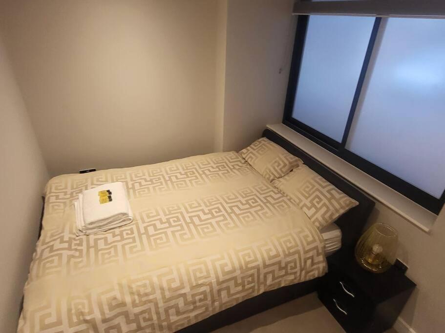 Entire Reigate Apartment Hosted By Pius Εξωτερικό φωτογραφία
